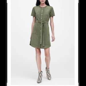 Banana Republic Vegan Suede Dress, Green, Size 10